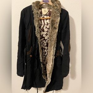 Long slouchy jacket. So comfy